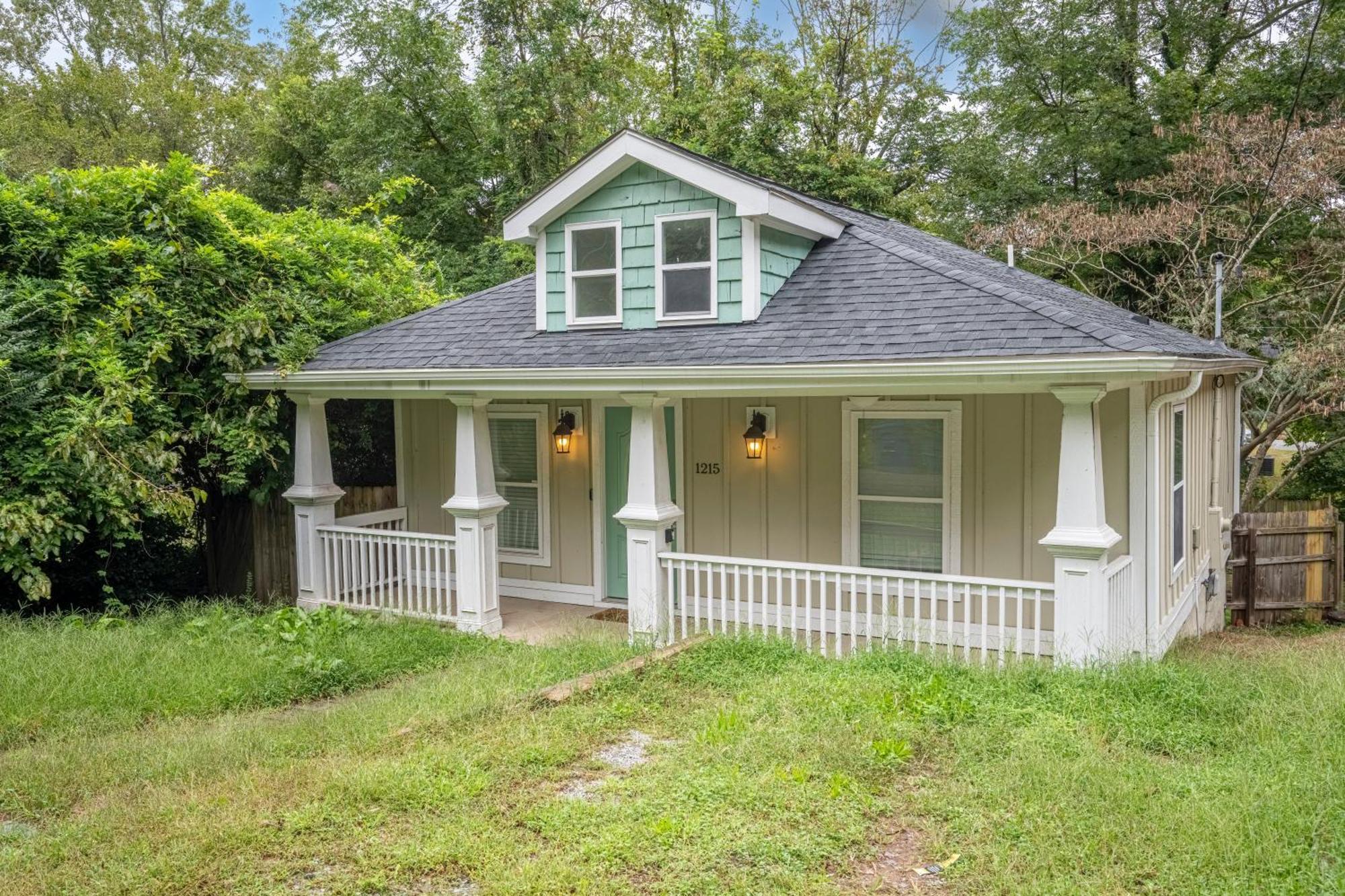 Charming 2Br Bungalow 4 Minutes To Duke University Durham Bagian luar foto