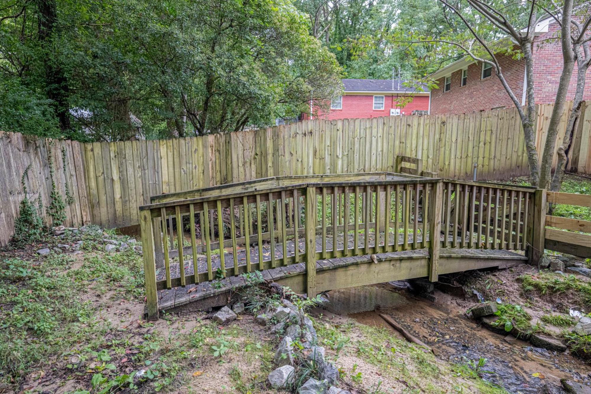 Charming 2Br Bungalow 4 Minutes To Duke University Durham Bagian luar foto